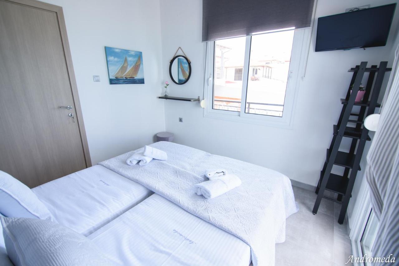 Andromeda'S Apartments Пефкохори Екстериор снимка